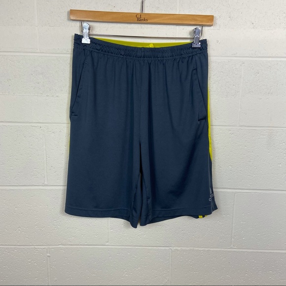 ❓Adidas Workout Shorts - Picture 2 of 11